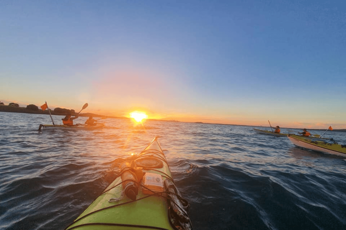 warmer weather activities Auckland kayaking